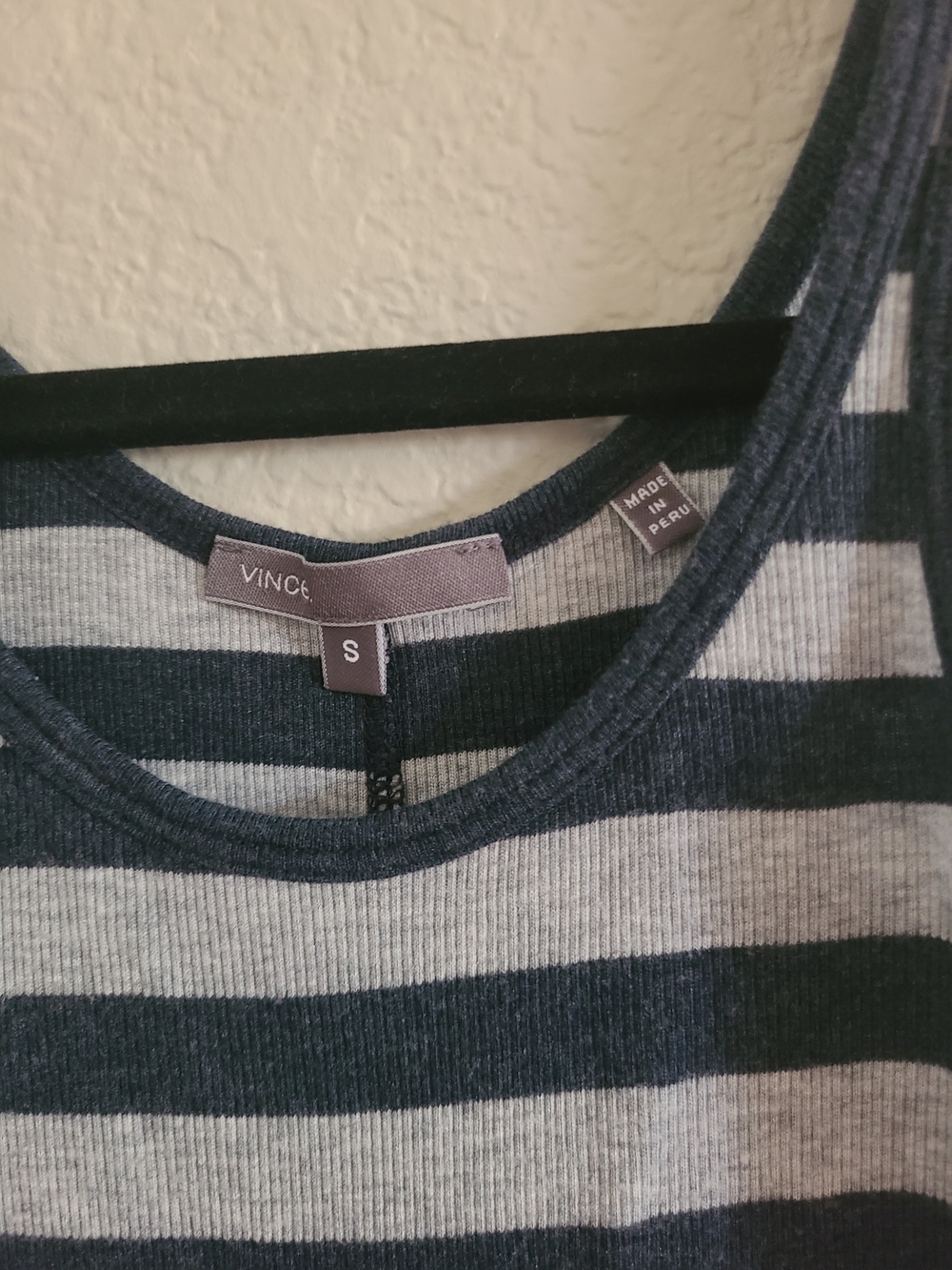 Vince Navy Blue & Gray Stripped Tank Top Sleeveless Size Small - Picture 3 of 4